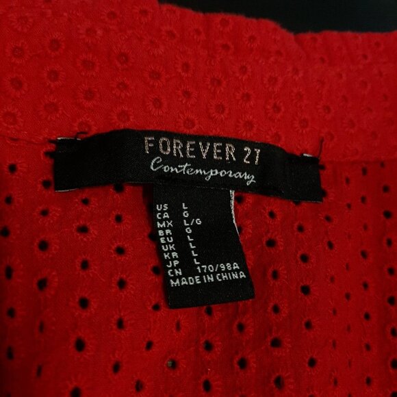 3/$20 Forever 21 Eyelet Crop Top Womens Large Red Collared Tie Hem Short Sleeve - Picture 8 of 11